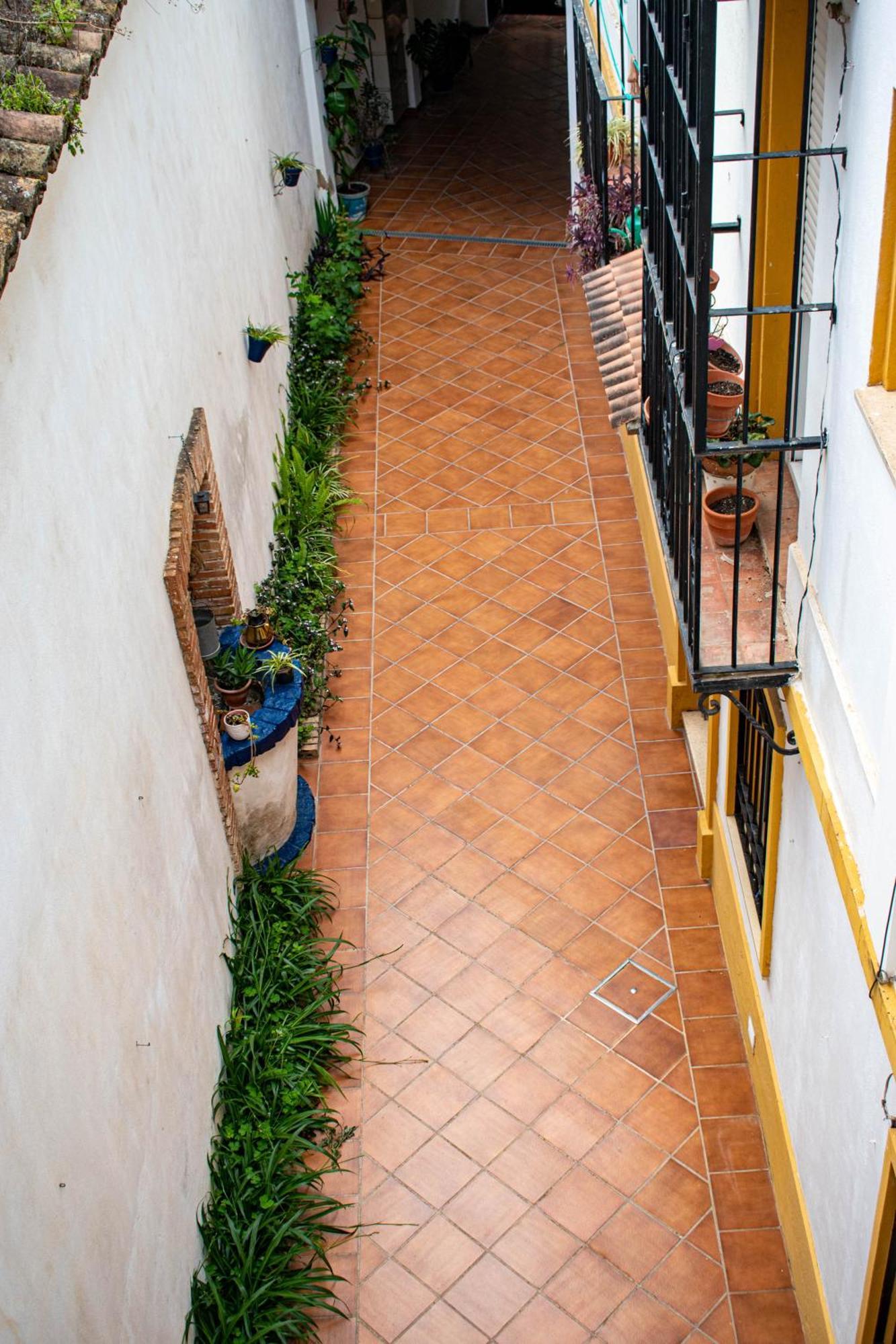Alojamiento Entero, Centro De Cordoba Con Cochera Εξωτερικό φωτογραφία